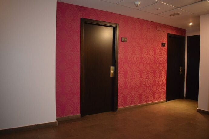 Imagen general del Hotel Hostal La Bamba. Foto 7