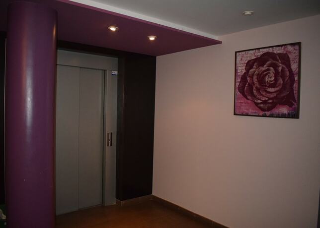 Imagen general del Hotel Hostal La Bamba. Foto 10