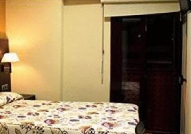 Imagen general del Hotel Hostal La Bartola. Foto 9