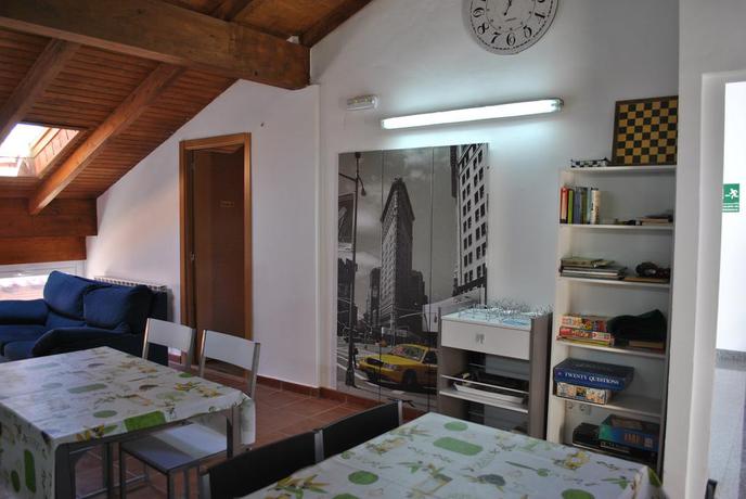 Imagen del bar/restaurante del Hotel Hostal La Catedral De Santo Domingo De La Calzada. Foto 2