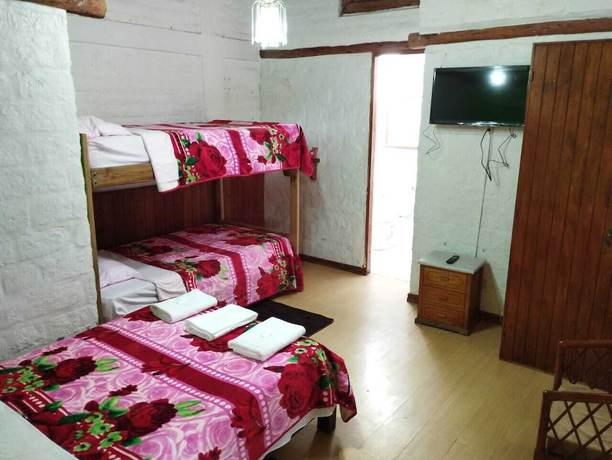Imagen de la habitación del Hotel Hostal La Catolica. Foto 7