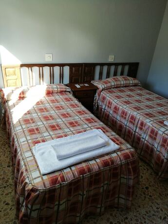Imagen general del Hotel Hostal La Estrada Restaurante. Foto 10