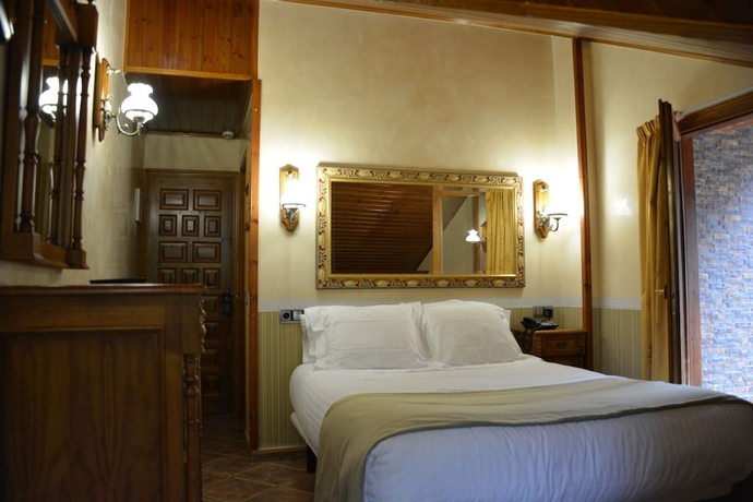 Imagen de la habitación del Hotel Hostal La Font. Foto 4