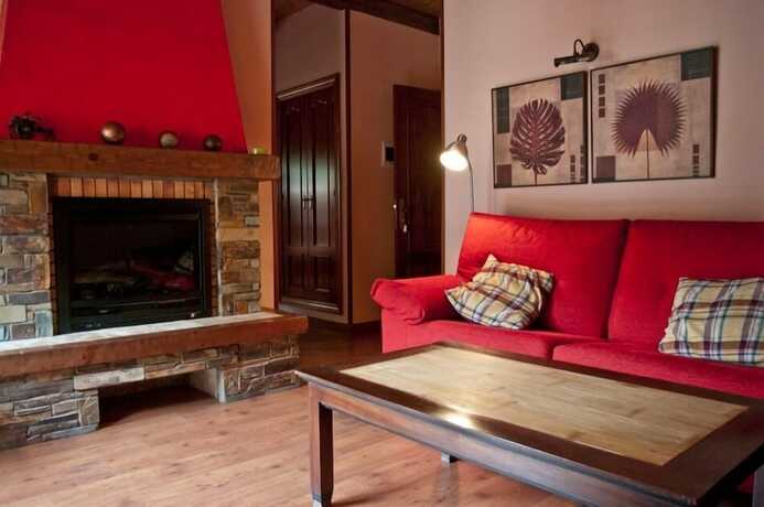 Imagen de la habitación del Hotel Hostal La Fuen. Foto 15