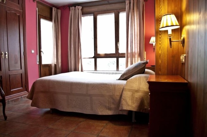 Imagen general del Hotel Hostal La Fuen. Foto 1