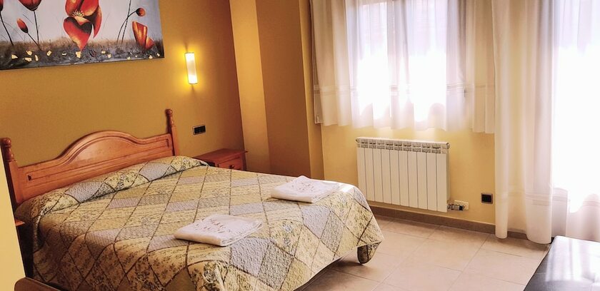 Imagen de la habitación del Hotel Hostal La Maravillosa. Foto 19