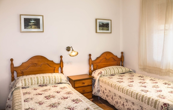Imagen de la habitación del Hotel Hostal La Palma, Puerto de Santa Mar&iacute;a. Foto 18