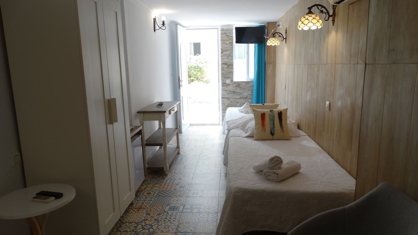 Imagen de la habitación del Hotel Hostal La Paloma I. Foto 11