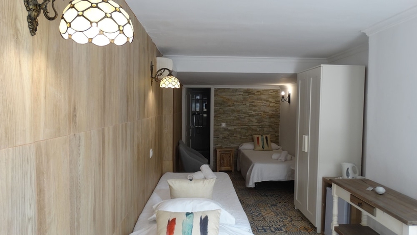 Imagen de la habitación del Hotel Hostal La Paloma I. Foto 12