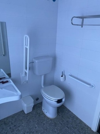 Imagen general del Hotel Hostal La Pinilla. Foto 2