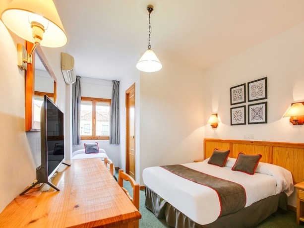 Imagen de la habitación del Hotel Hostal La Posada. Foto 6