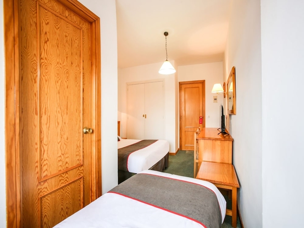 Imagen de la habitación del Hotel Hostal La Posada. Foto 7