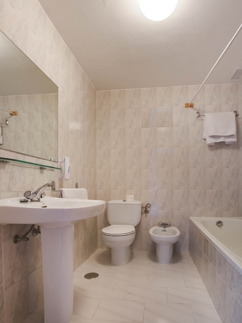 Imagen de la habitación del Hotel Hostal La Posada. Foto 19