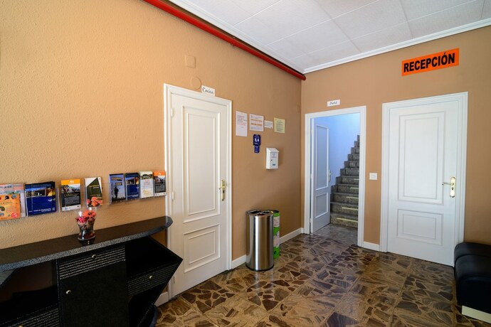 Imagen general del Hotel Hostal La Torre II. Foto 6