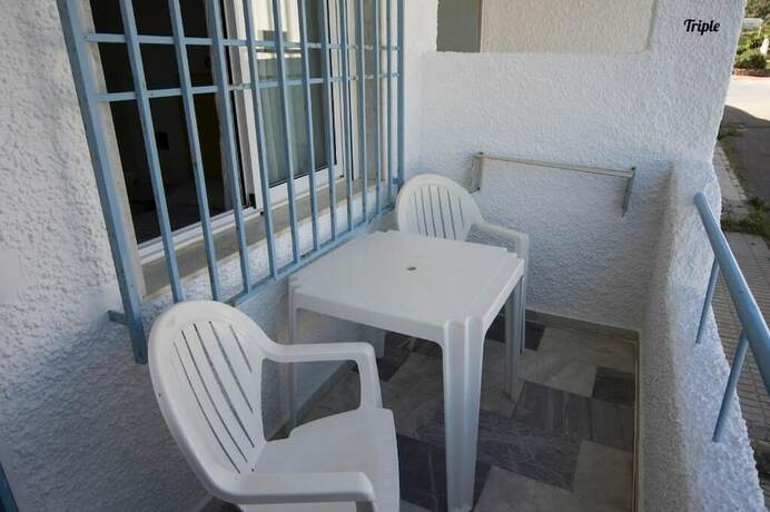 Imagen de la habitación del Hotel Hostal Las Gaviotas del Cabo. Foto 13