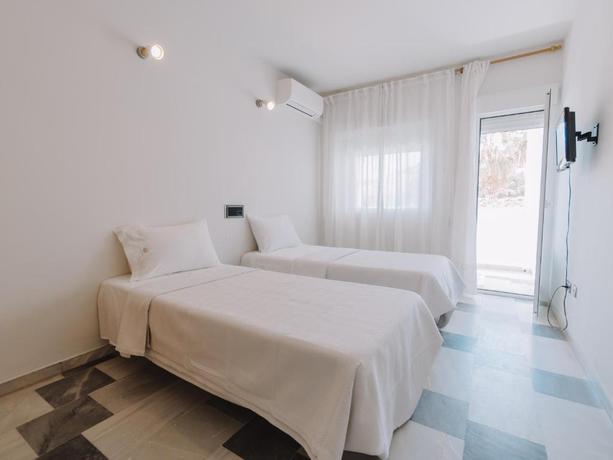 Imagen de la habitación del Hotel Hostal Las Gaviotas del Cabo. Foto 5