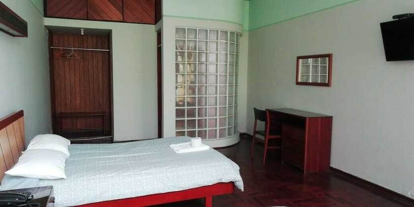 Imagen de la habitación del Hotel Hostal Las Orqu&iacute;deas. Foto 18