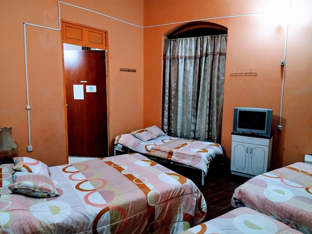 Imagen de la habitación del Hotel Hostal Latitud Ecuem. Foto 13