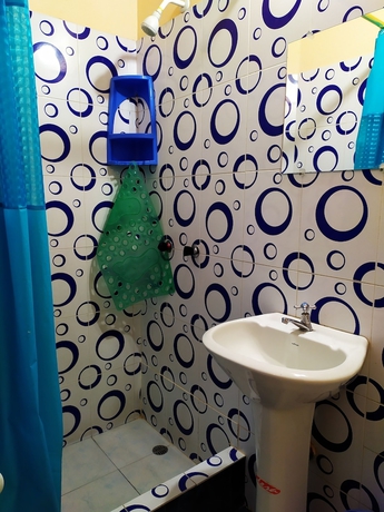 Imagen de la habitación del Hotel Hostal Latitud Ecuem. Foto 16