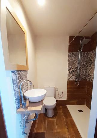 Imagen de la habitación del Hotel Hostal Lloret Playa. Foto 6