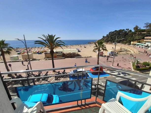 Imagen general del Hotel Hostal Lloret Playa. Foto 1
