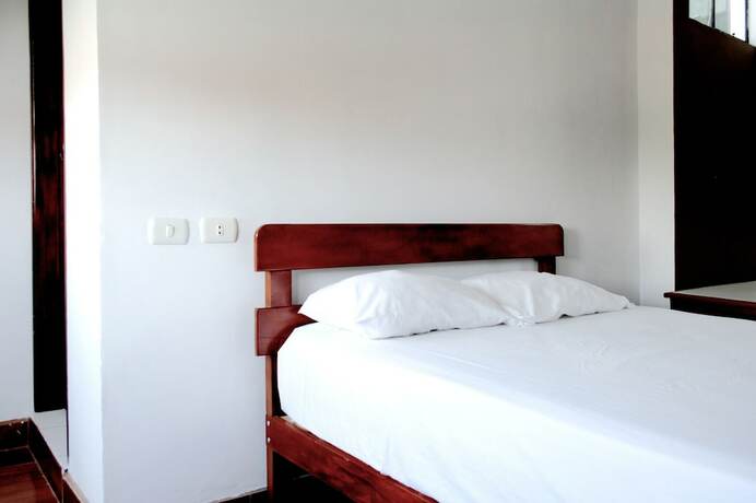 Imagen general del Hotel Hostal Los Angeles. Foto 4