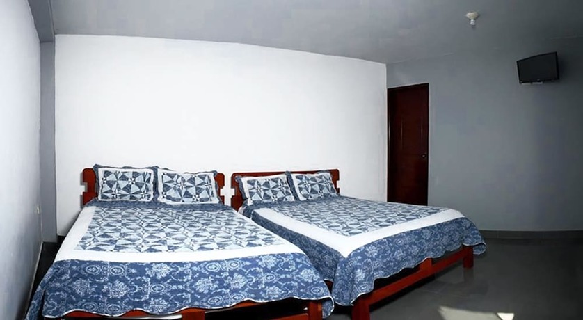 Imagen de la habitación del Hotel Hostal Los Angeles. Foto 18