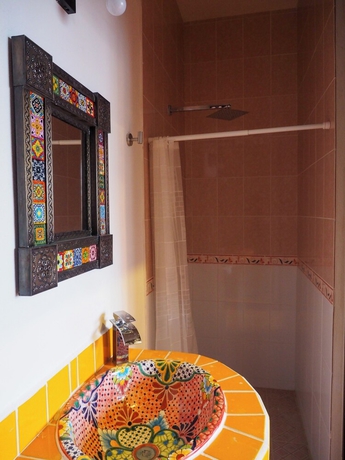 Imagen de la habitación del Hotel Hostal Los Gonzalez. Foto 11