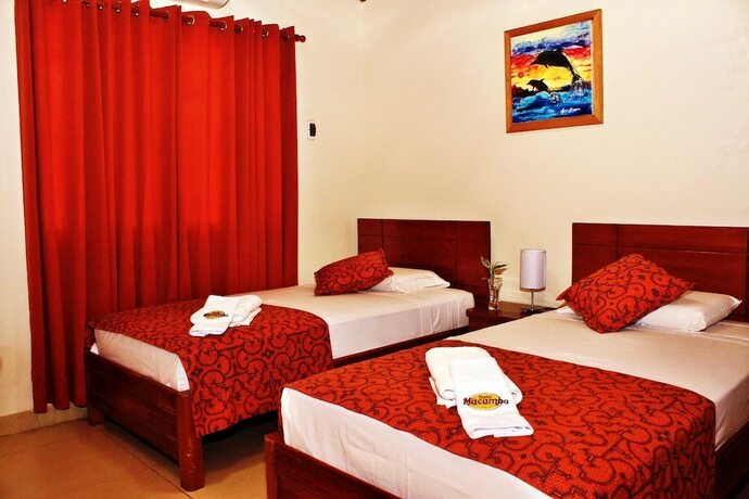Imagen de la habitación del Hotel Hostal Macambo. Foto 17
