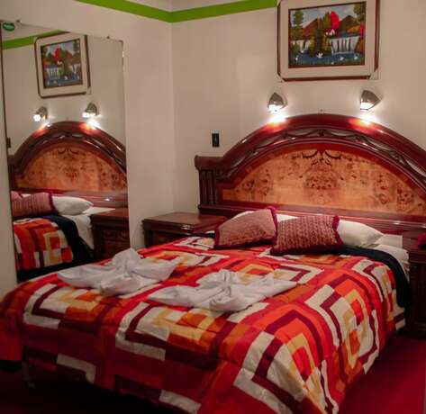 Imagen de la habitación del Hotel Hostal Madre De Dios. Foto 19