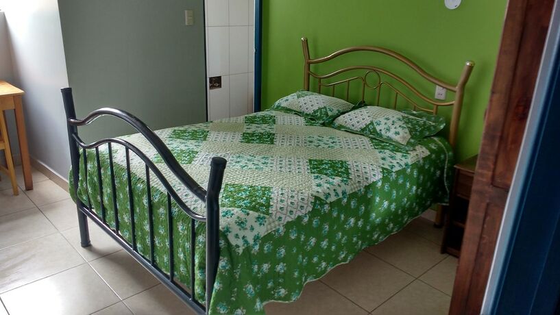 Imagen de la habitación del Hotel Hostal Madrid. Foto 16