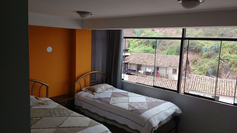 Imagen de la habitación del Hotel Hostal Madrid. Foto 20