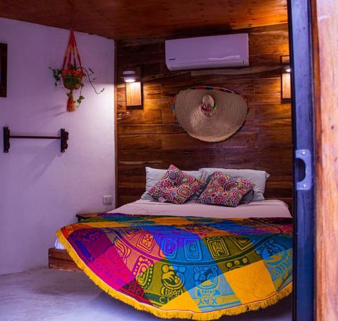 Imagen de la habitación del Hotel Hostal Malakai Cabanas and Dorms. Foto 3