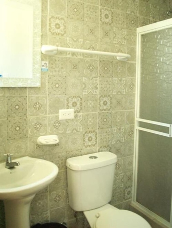 Imagen de la habitación del Hotel Hostal Malania. Foto 16