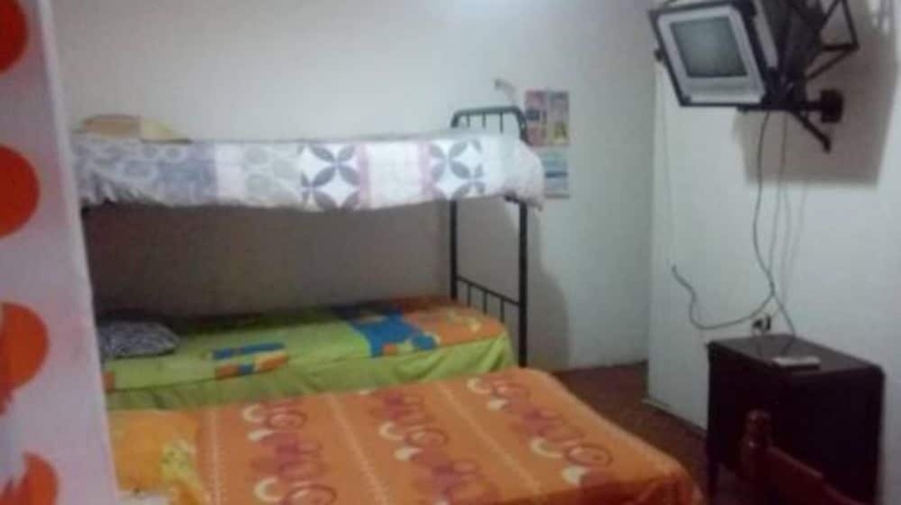 Imagen de la habitación del Hotel Hostal Mar Pac&iacute;fico Sur. Foto 6