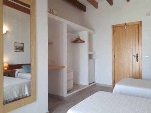 Imagen general del Hotel Hostal Marblau Ibiza. Foto 2