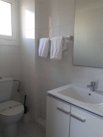 Imagen de la habitación del Hotel Hostal Margarita. Foto 5