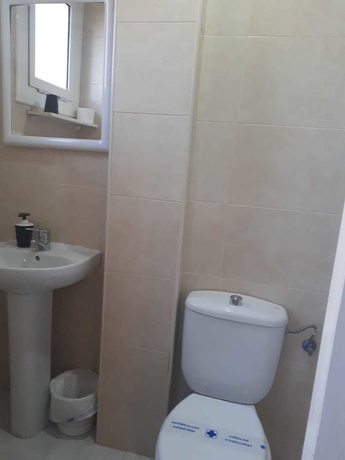 Imagen de la habitación del Hotel Hostal Margarita. Foto 6