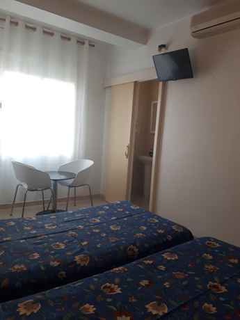 Imagen de la habitación del Hotel Hostal Margarita. Foto 13