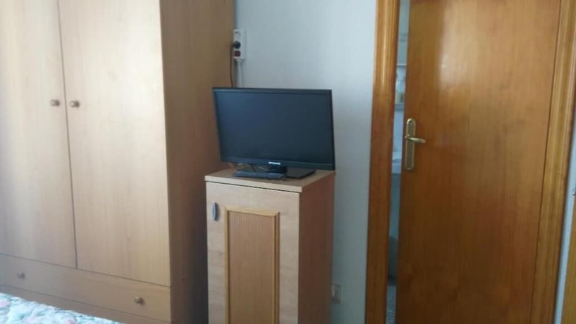 Imagen de la habitación del Hotel Hostal Mari Loli. Foto 8