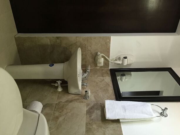 Imagen general del Hotel Hostal Marlyn Sai. Foto 5