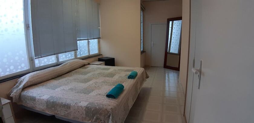 Imagen de la habitación del Hotel Hostal Marqu&eacute;s del Campo - Hostel. Foto 14