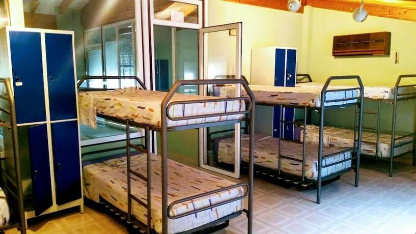 Imagen general del Hotel Hostal Marqu&eacute;s del Campo - Hostel. Foto 6