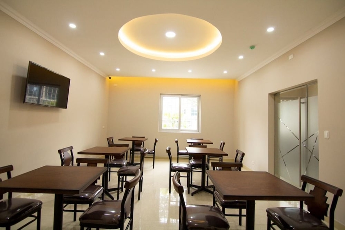 Imagen del bar/restaurante del Hotel Hostal Martinika. Foto 4
