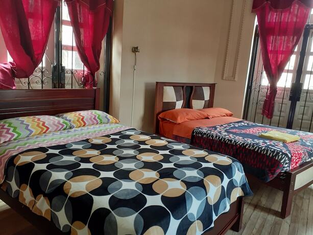 Imagen de la habitación del Hotel Hostal Mediod&iacute;a. Foto 18