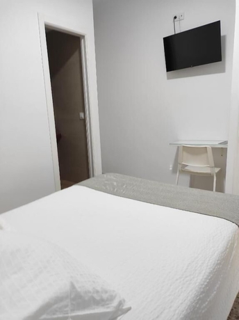 Imagen de la habitación del Hotel Hostal Mellizo. Foto 14