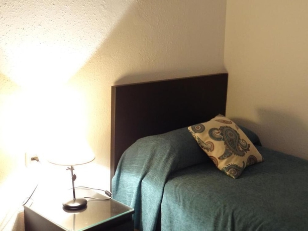 Imagen de la habitación del Hotel Hostal Mellizo. Foto 16