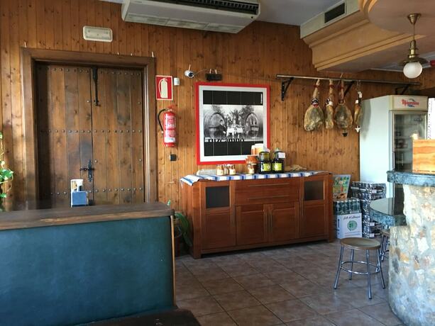 Imagen general del Hotel Hostal Mesón Arboleas. Foto 10