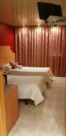 Imagen de la habitación del Hotel Hostal Milenium. Foto 4