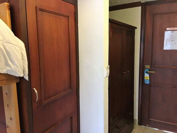 Imagen de la habitación del Hotel Hostal Mitad del Mundo. Foto 16